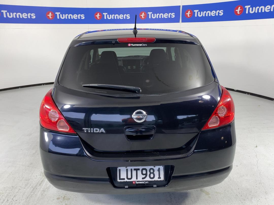 Photo '6' of Nissan Tiida