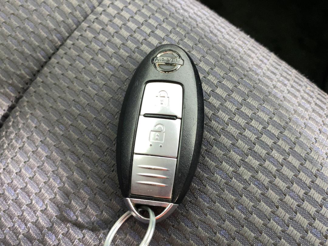 Photo '22' of Nissan Tiida