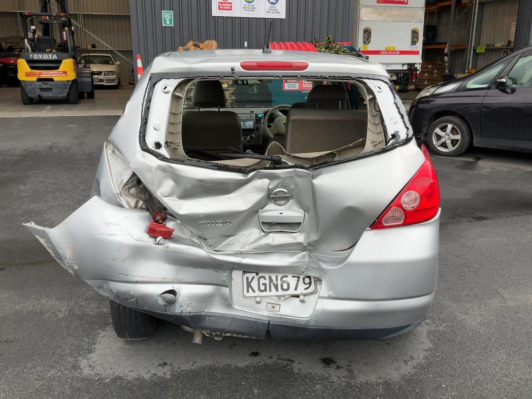 Photo '7' of Nissan Tiida Photo '7' of Nissan Tiida