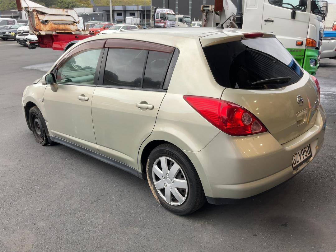 Photo '6' of Nissan Tiida Photo '6' of Nissan Tiida