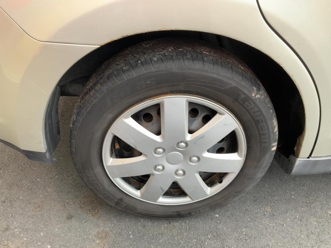 Photo '10' of Nissan Tiida Photo '10' of Nissan Tiida