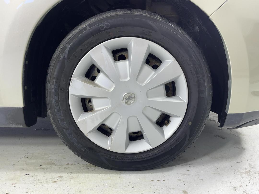 Photo '9' of Nissan Tiida