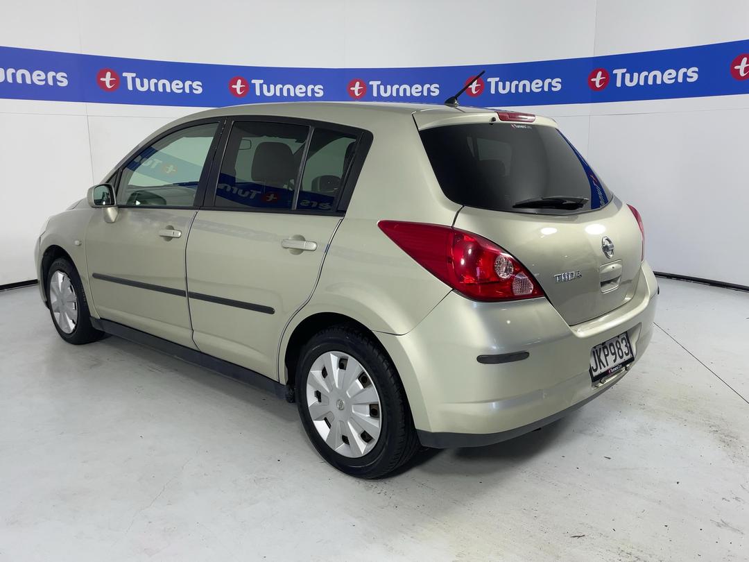 Photo '5' of Nissan Tiida