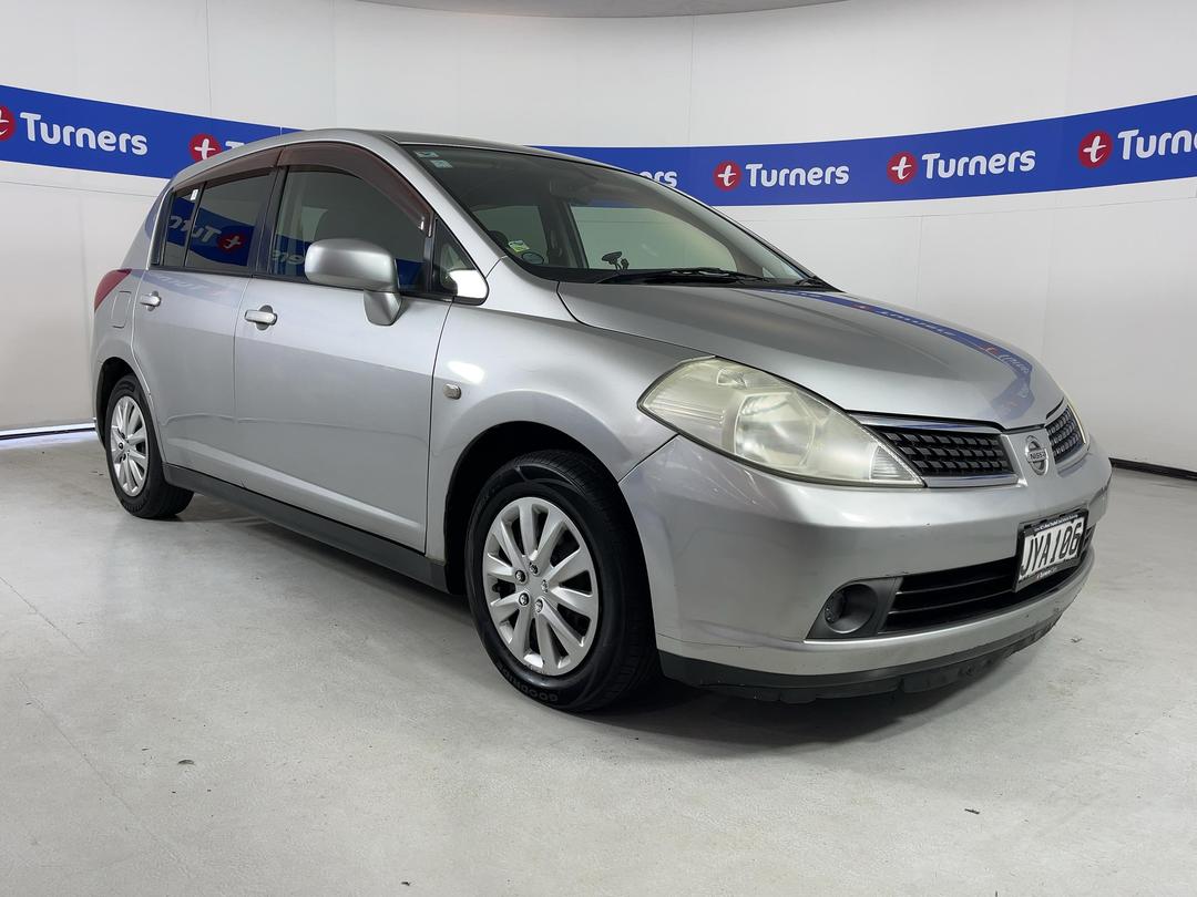 Photo '1' of Nissan Tiida