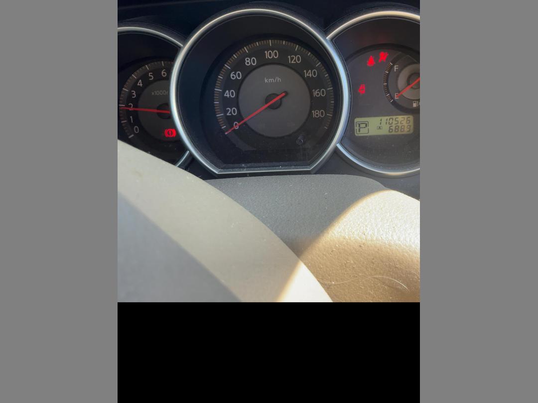 Photo '15' of Nissan Tiida Photo '15' of Nissan Tiida