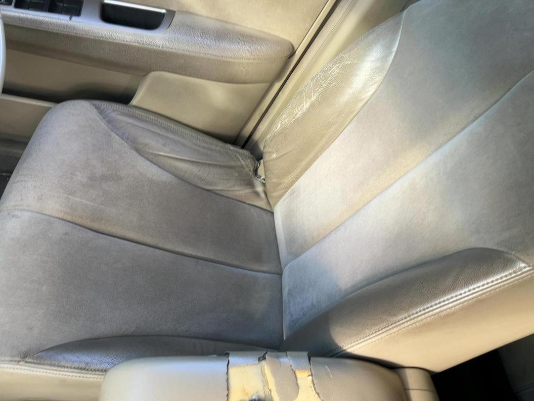 Photo '18' of Nissan Tiida Photo '18' of Nissan Tiida