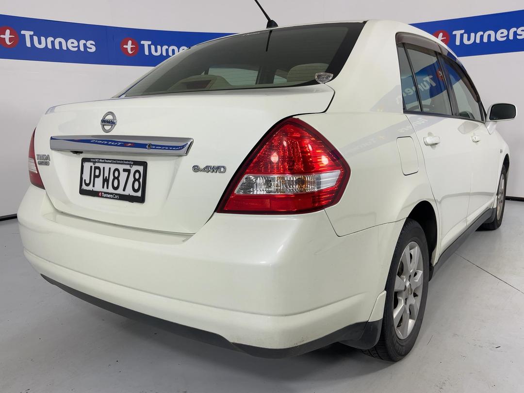Photo '7' of Nissan Tiida