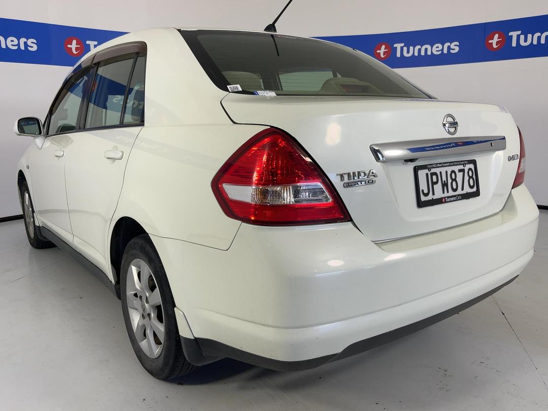 Photo '5' of Nissan Tiida