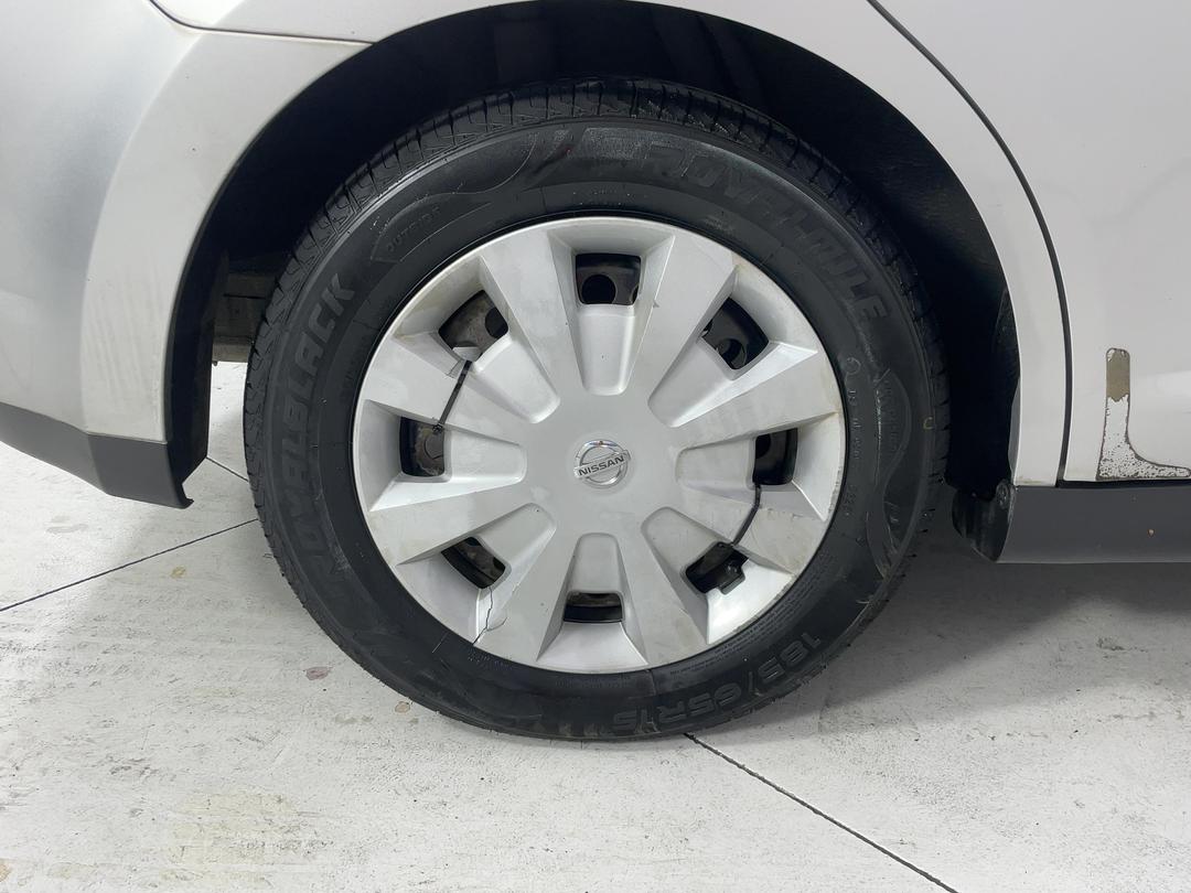 Photo '12' of Nissan Tiida