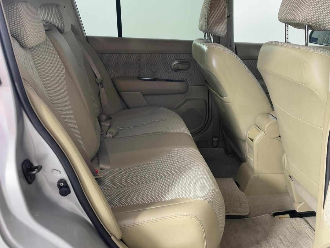 Photo '20' of Nissan Tiida