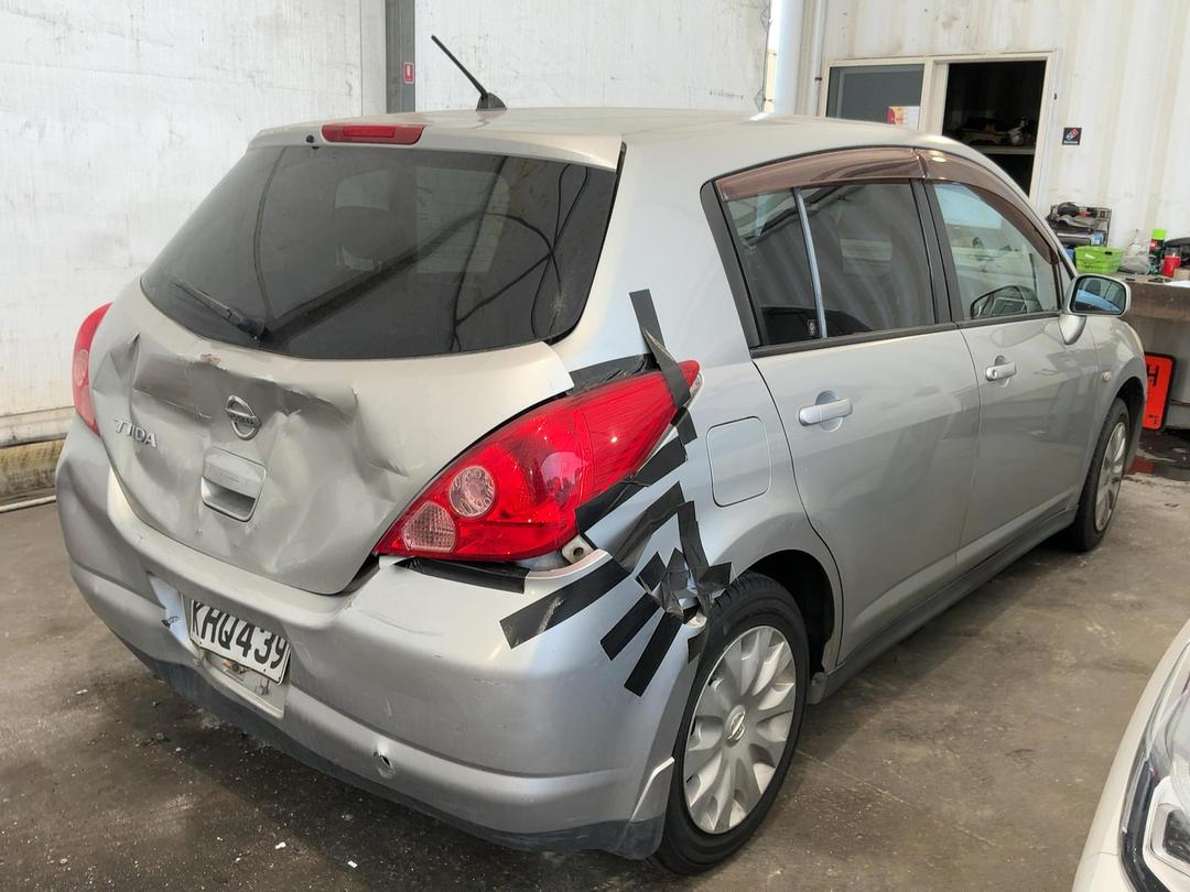 Photo '3' of Nissan Tiida Photo '3' of Nissan Tiida