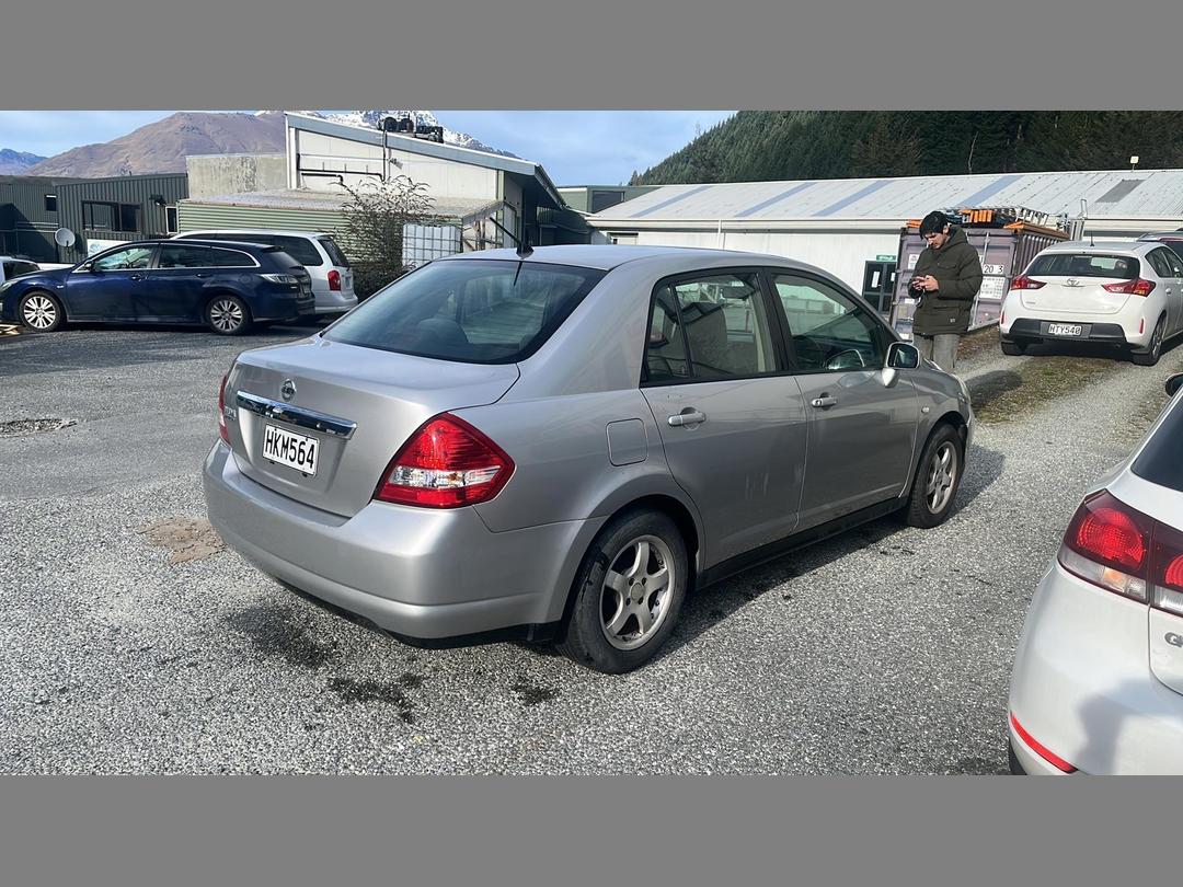 Photo '16' of Nissan Tiida Photo '16' of Nissan Tiida