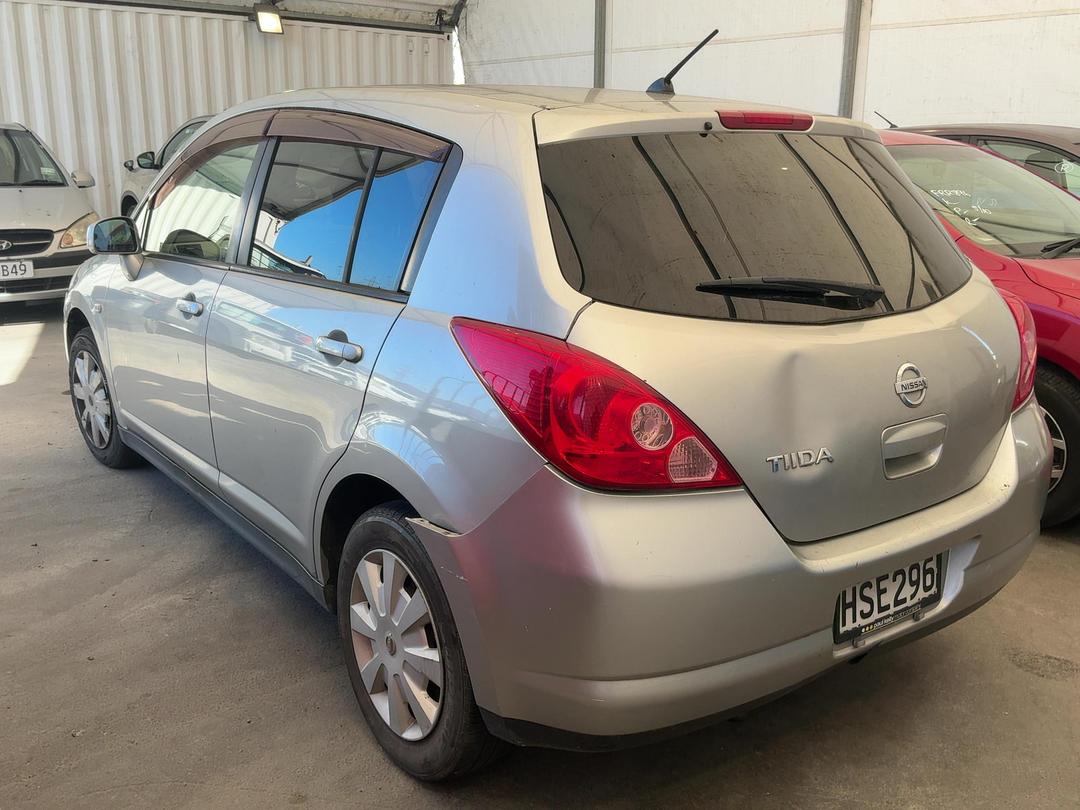 Photo '5' of Nissan Tiida