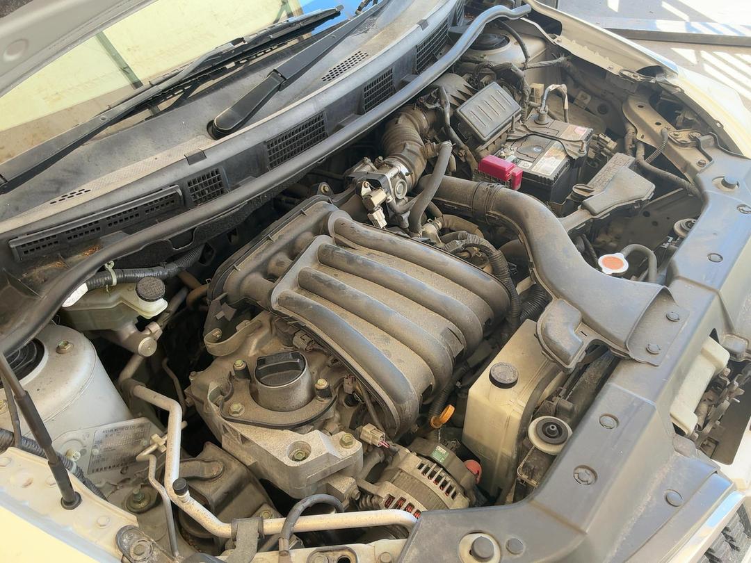 Photo '12' of Nissan Tiida