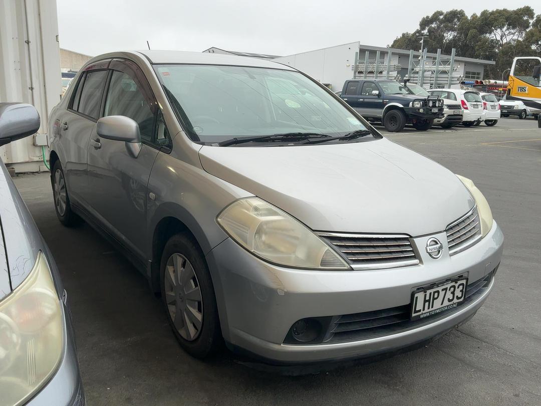 Photo '2' of Nissan Tiida Latio