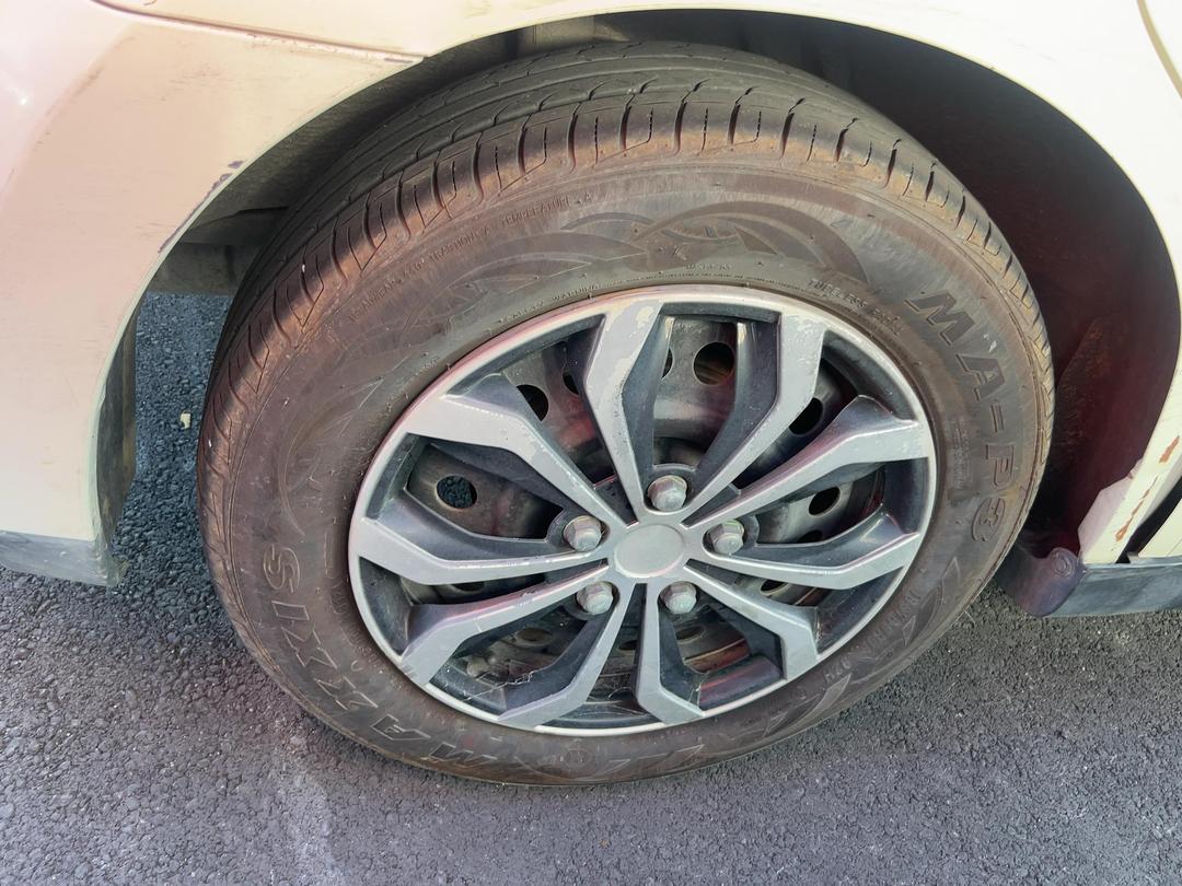 Photo '9' of Nissan Tiida