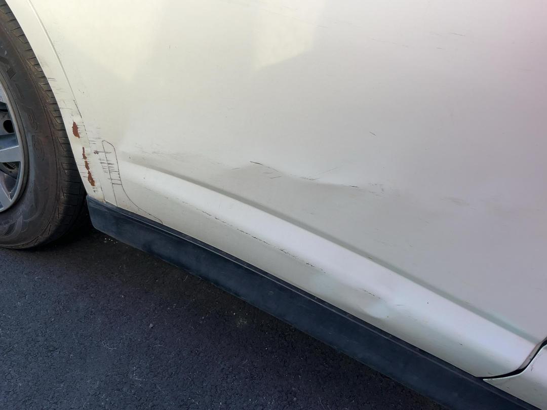 Photo '21' of Nissan Tiida