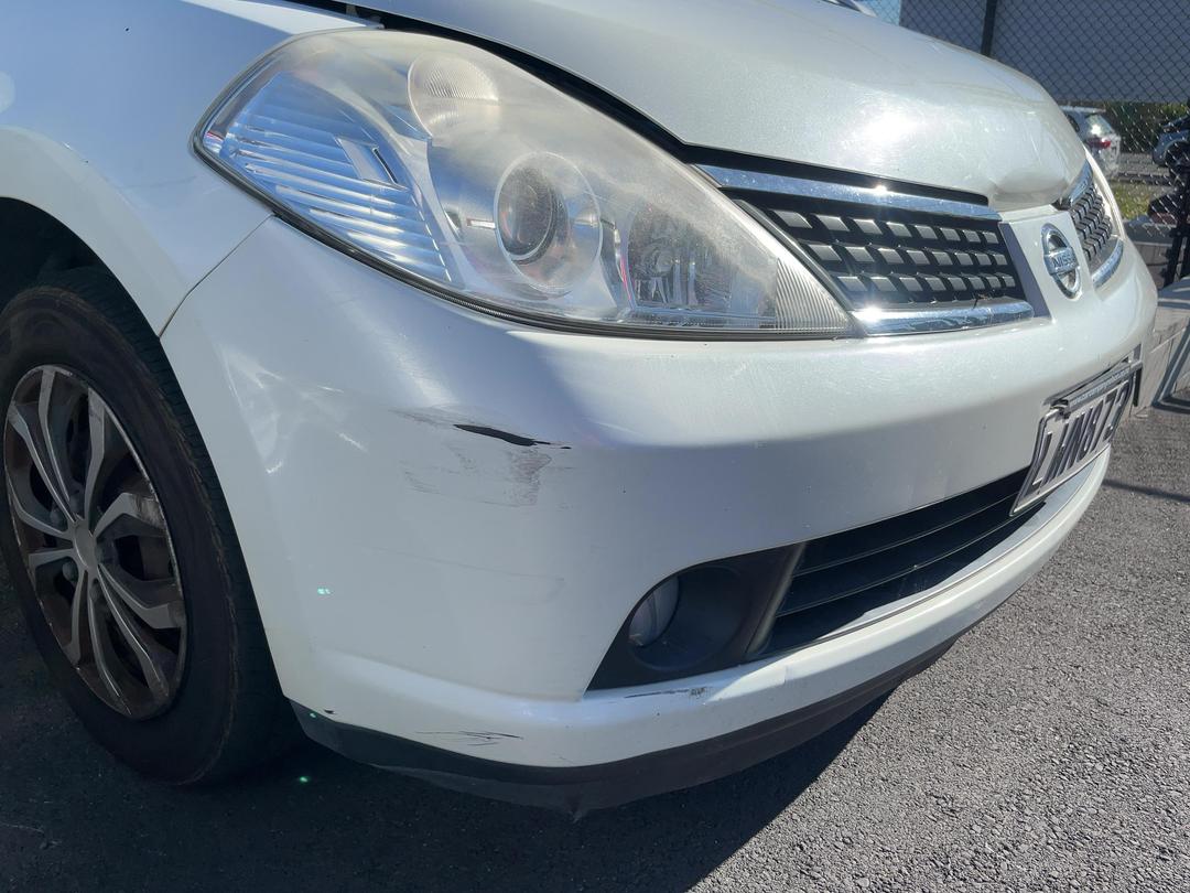 Photo '27' of Nissan Tiida