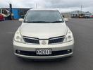 Thumbnail '3' of Nissan Tiida