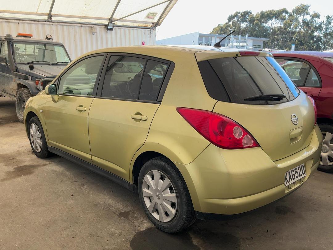 Photo '6' of Nissan Tiida Photo '6' of Nissan Tiida