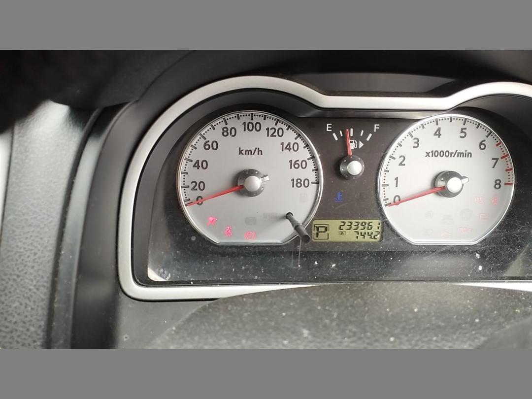 Photo '20' of Nissan Wingroad 1500 Photo '20' of Nissan Wingroad 1500