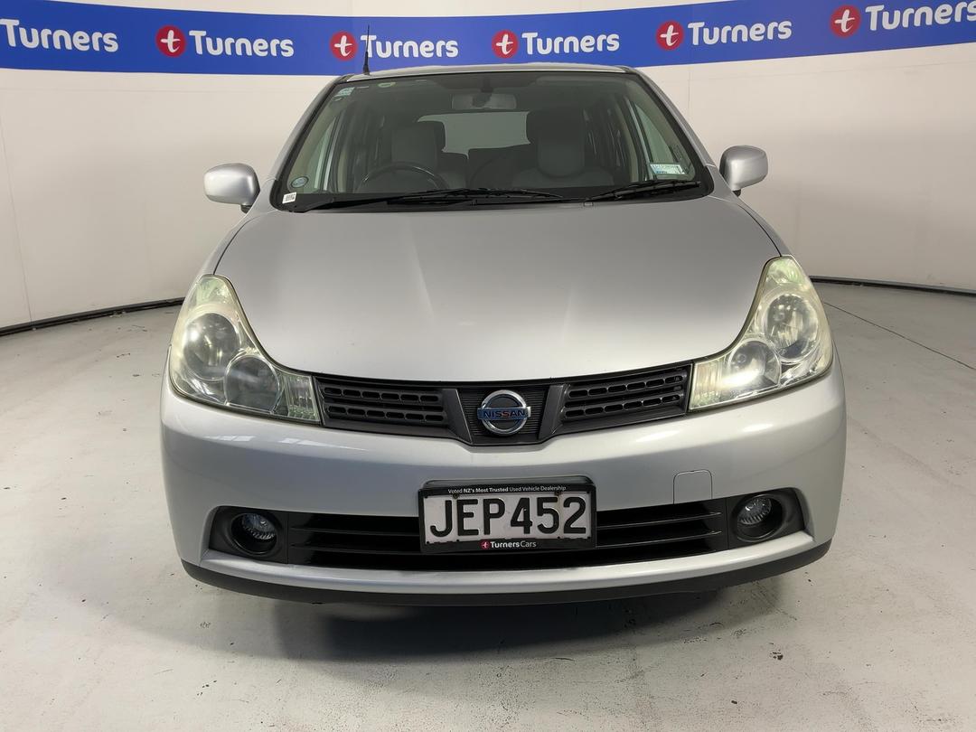Photo '2' of Nissan Wingroad
