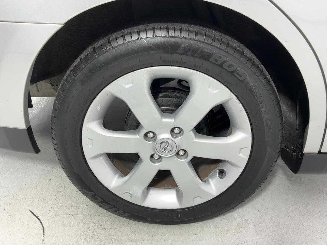 Photo '12' of Nissan Wingroad