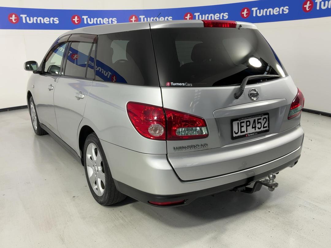 Photo '5' of Nissan Wingroad