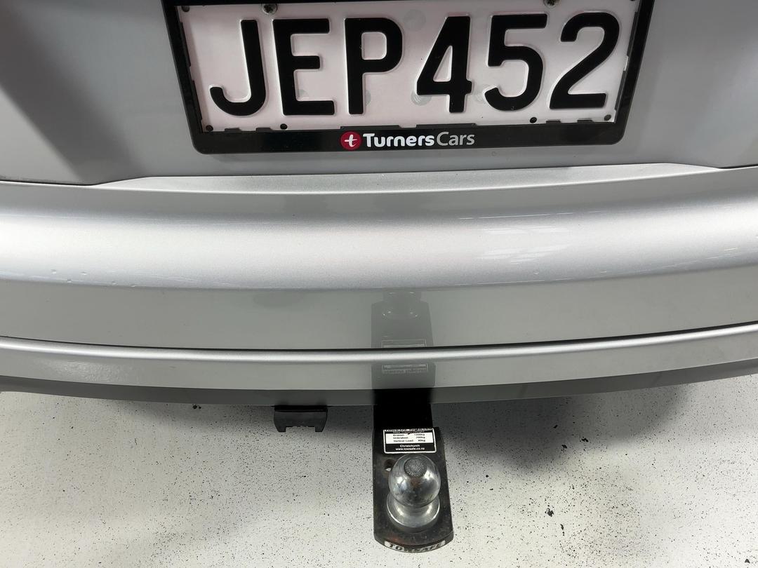 Photo '28' of Nissan Wingroad