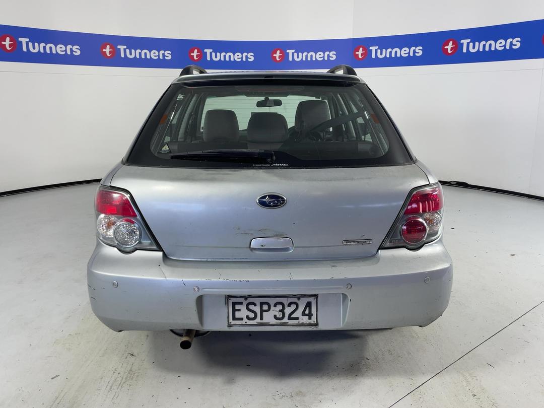Photo '5' of Subaru Impreza I
