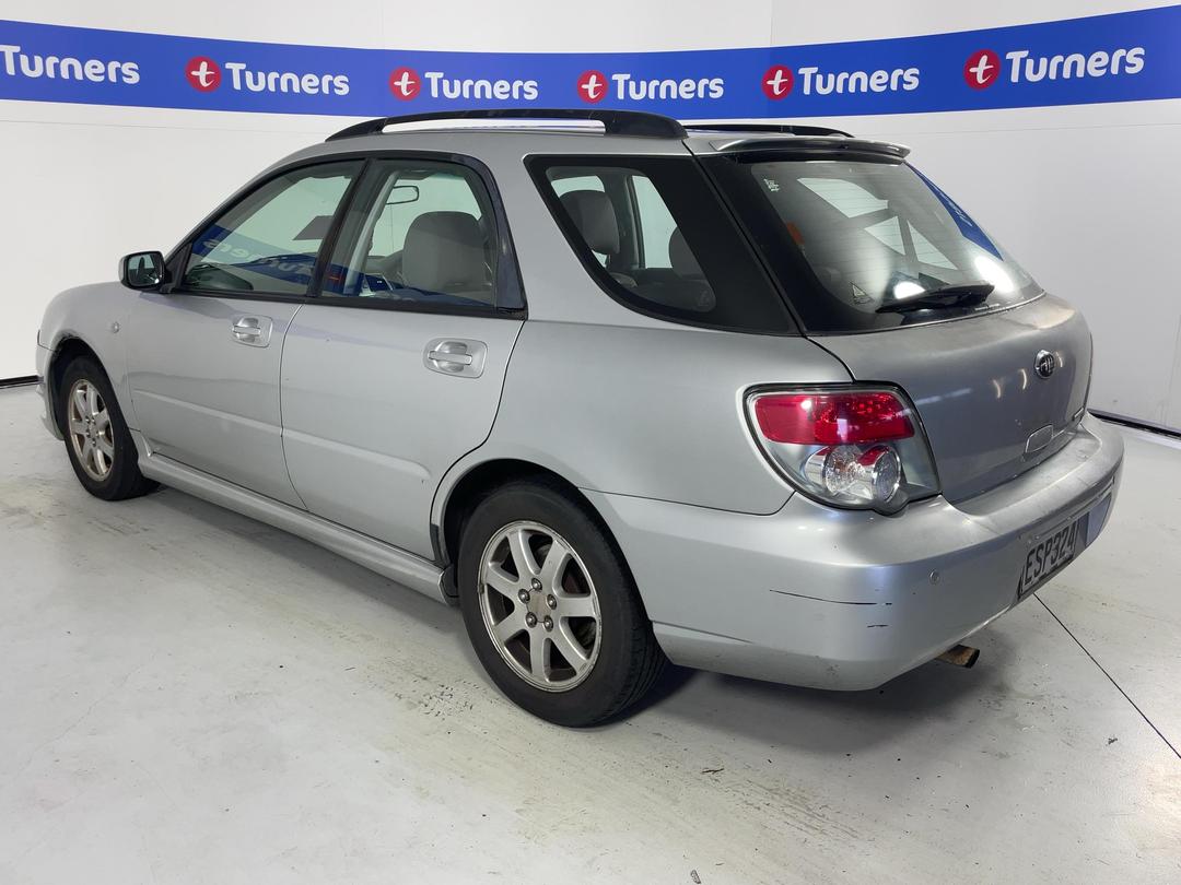 Photo '4' of Subaru Impreza I