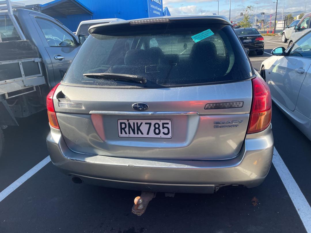 Photo '9' of Subaru Legacy