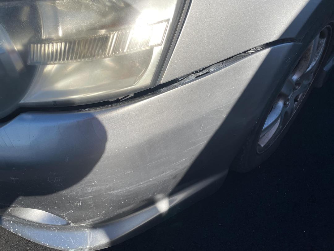 Photo '23' of Subaru Legacy