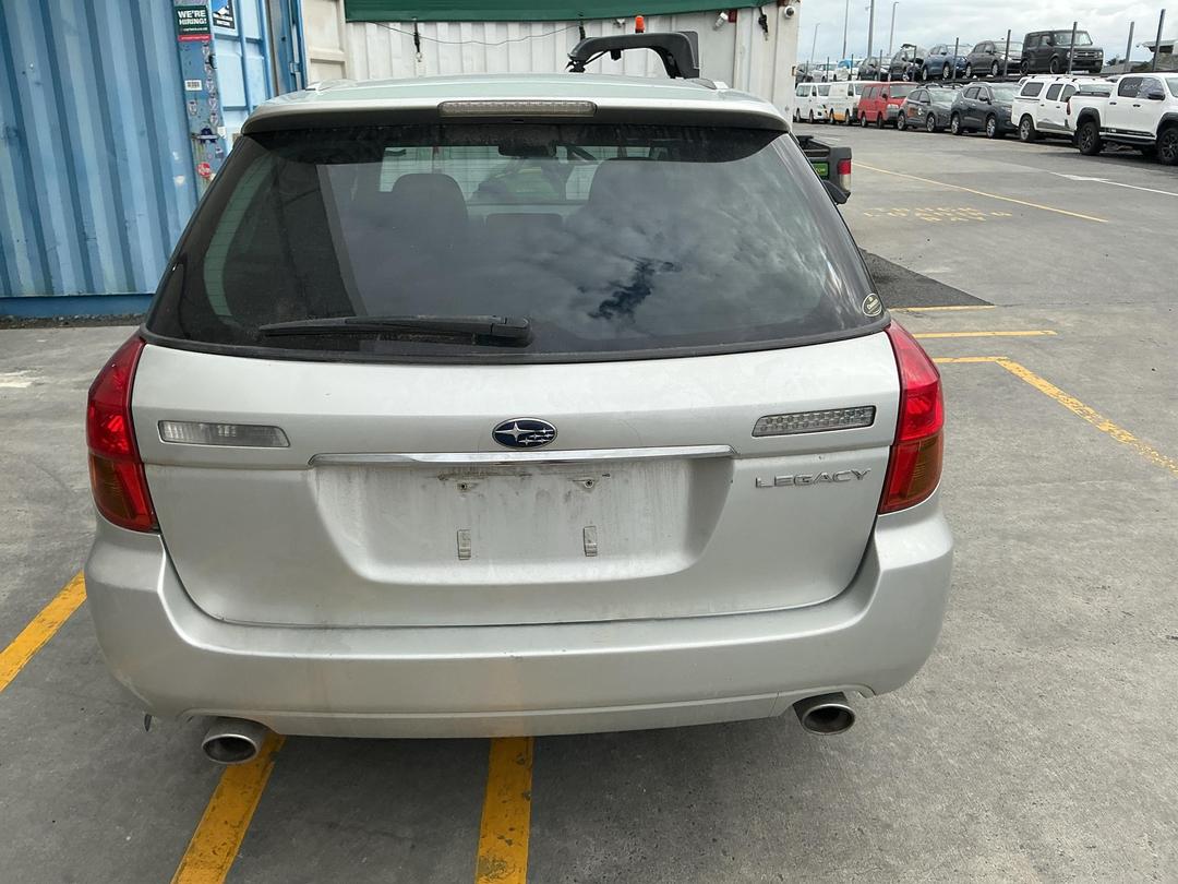 Photo '5' of Subaru Legacy