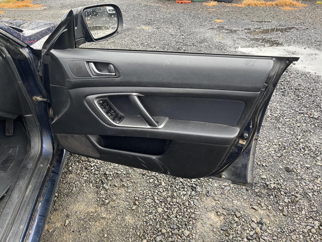 Photo '13' of Subaru Legacy I