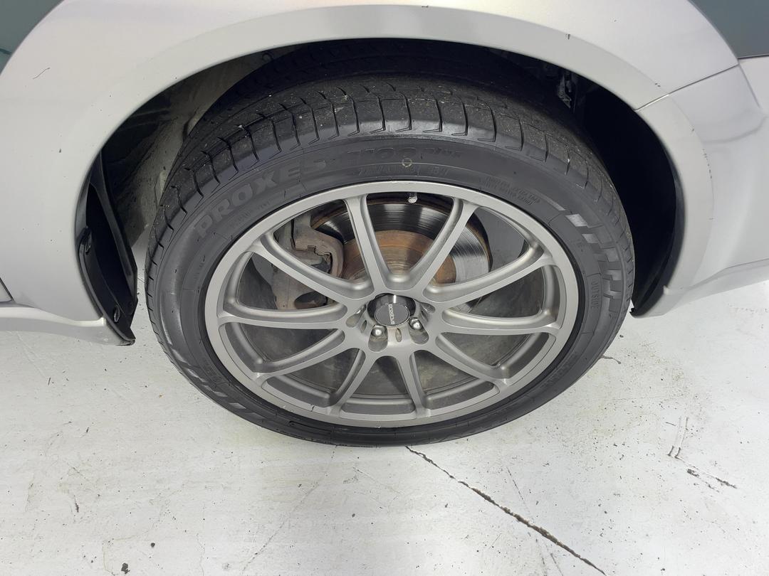 Photo '9' of Subaru Legacy