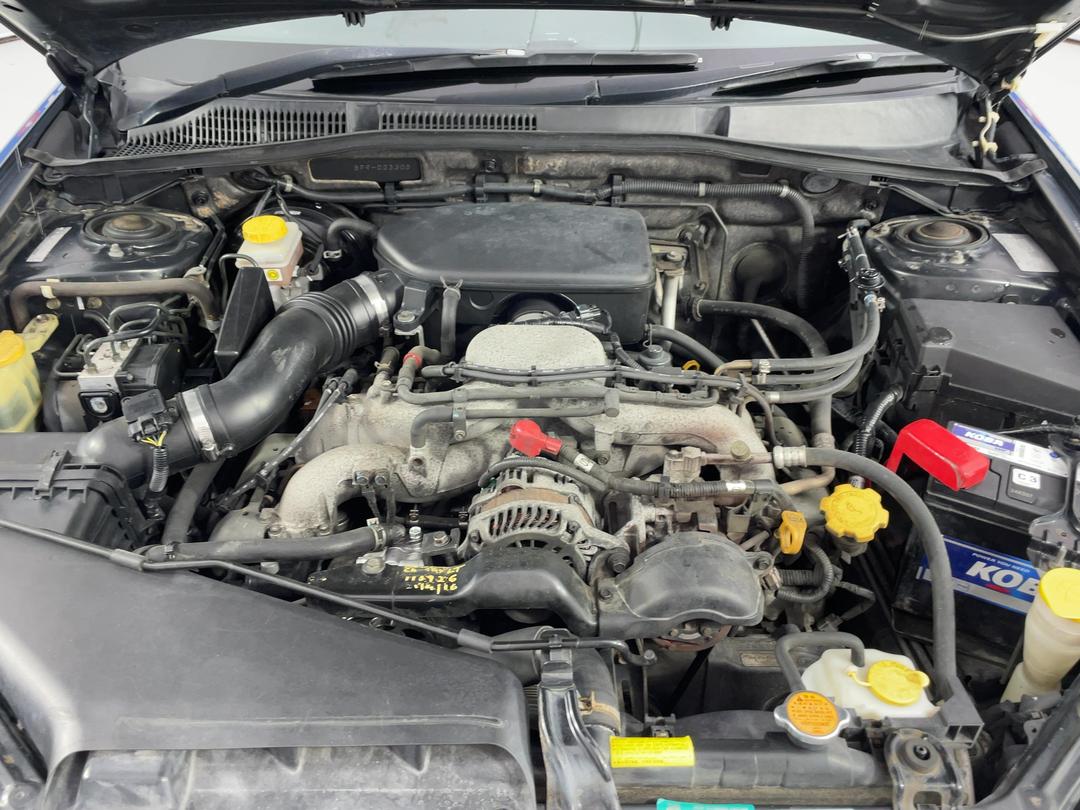 Photo '13' of Subaru Legacy