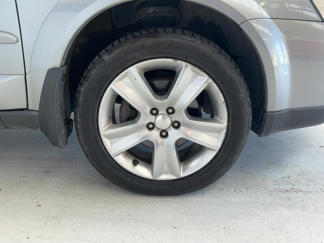 Photo '9' of Subaru Legacy