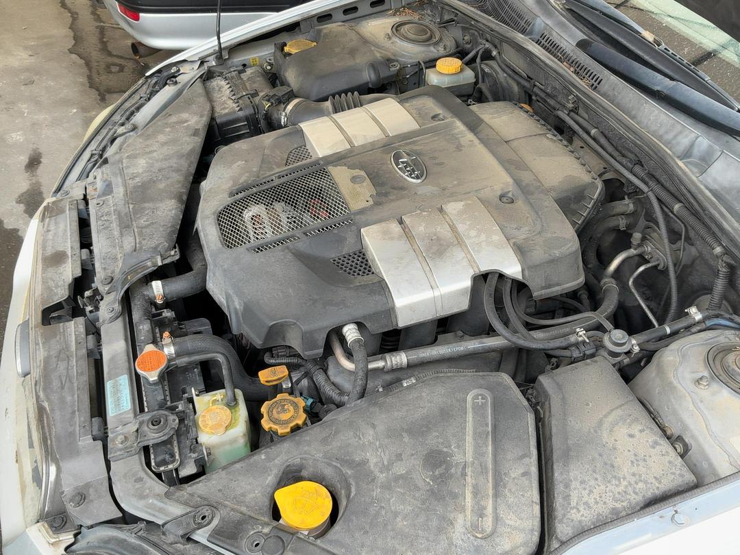 Photo '11' of Subaru Legacy