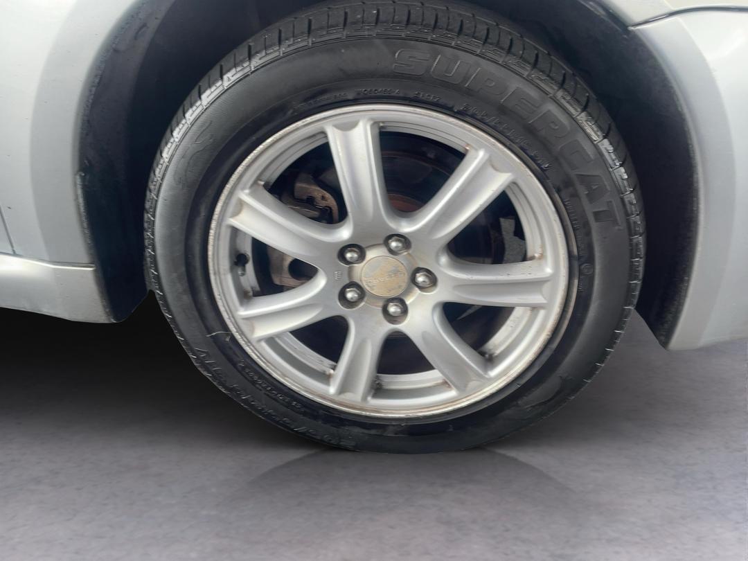Photo '9' of Subaru Legacy