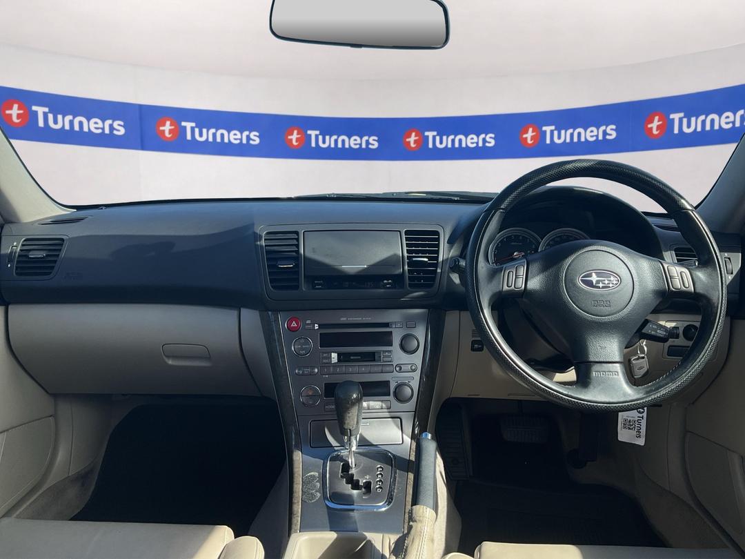 Photo '17' of Subaru Outback