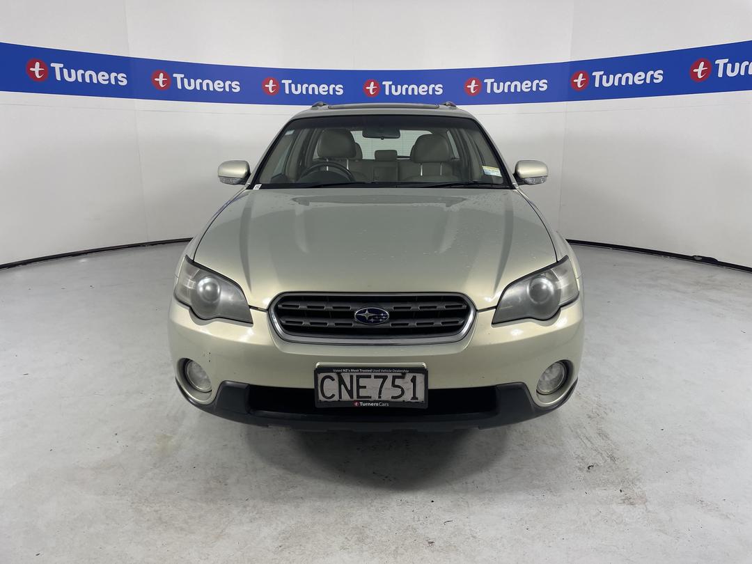 Photo '2' of Subaru Outback