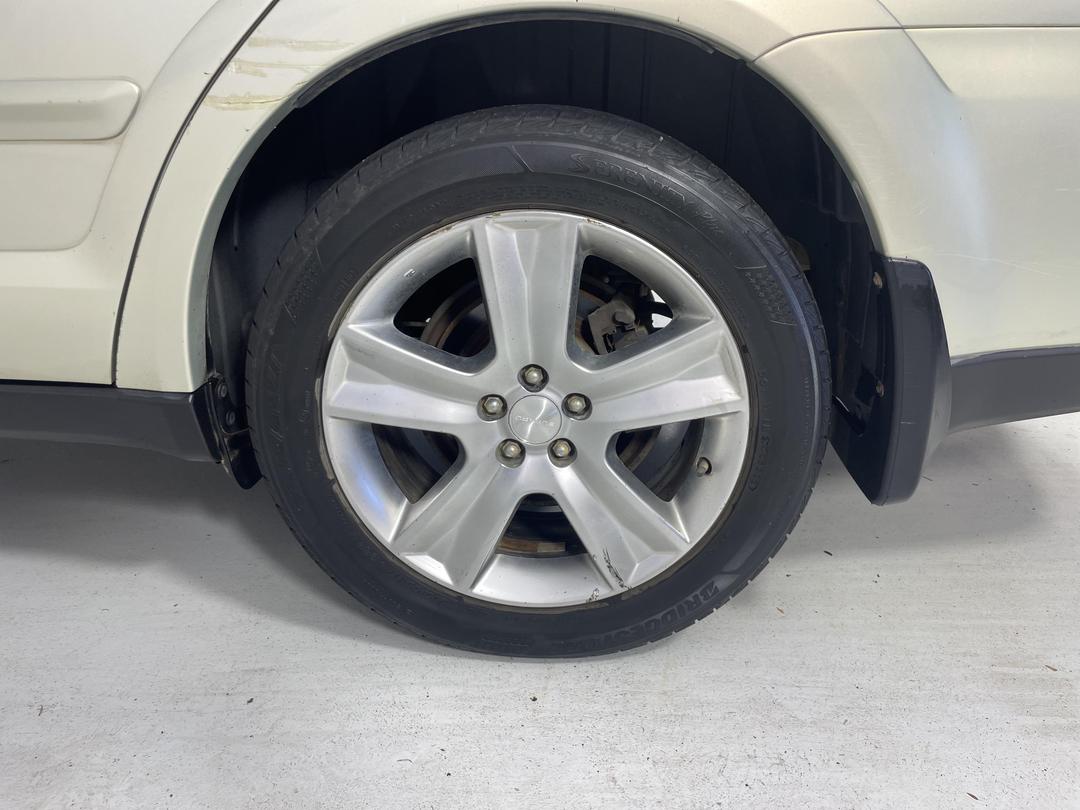 Photo '11' of Subaru Outback