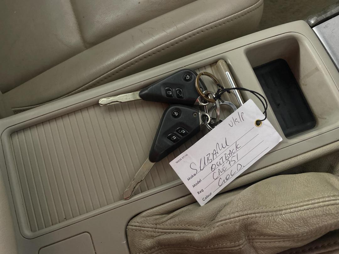 Photo '22' of Subaru Outback