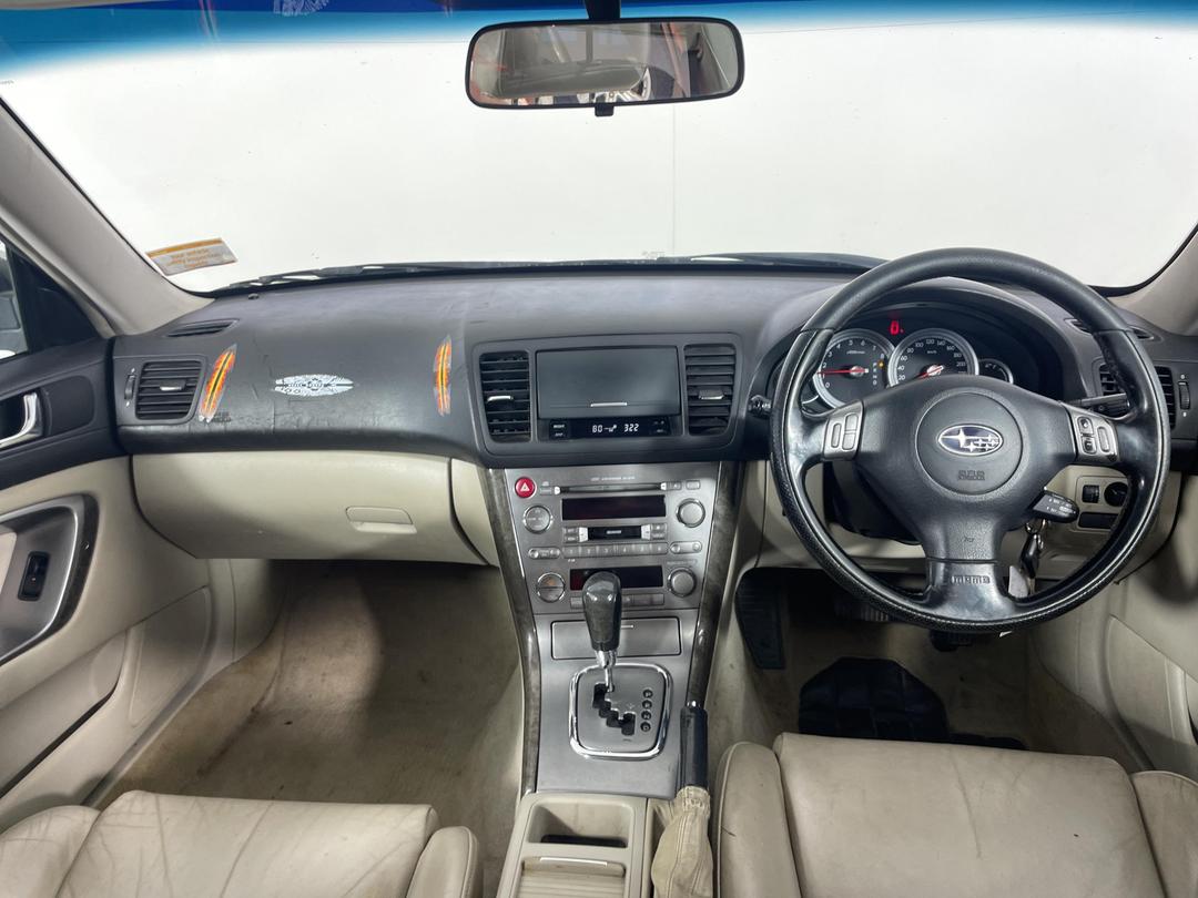 Photo '17' of Subaru Outback