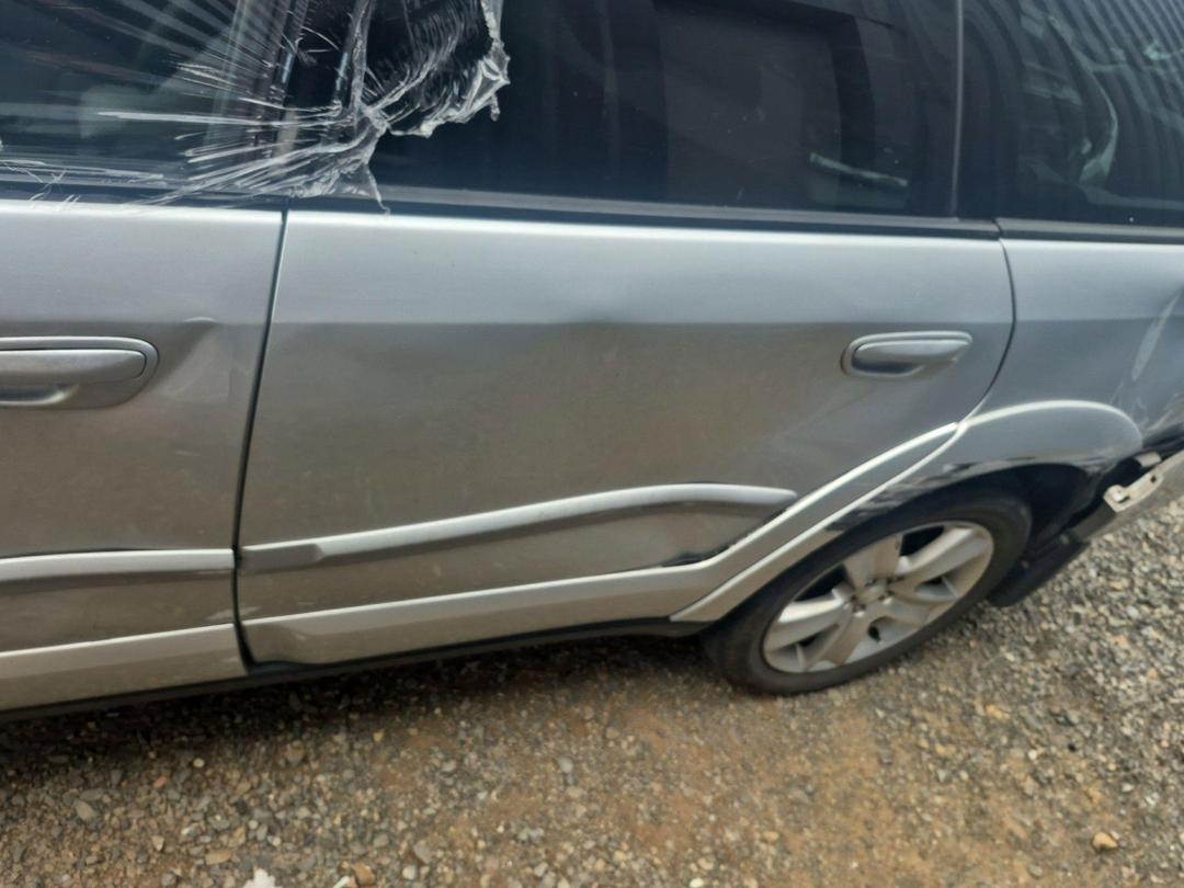 Photo '6' of Subaru Outback