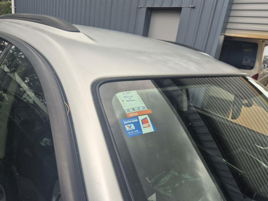 Photo '10' of Subaru Outback