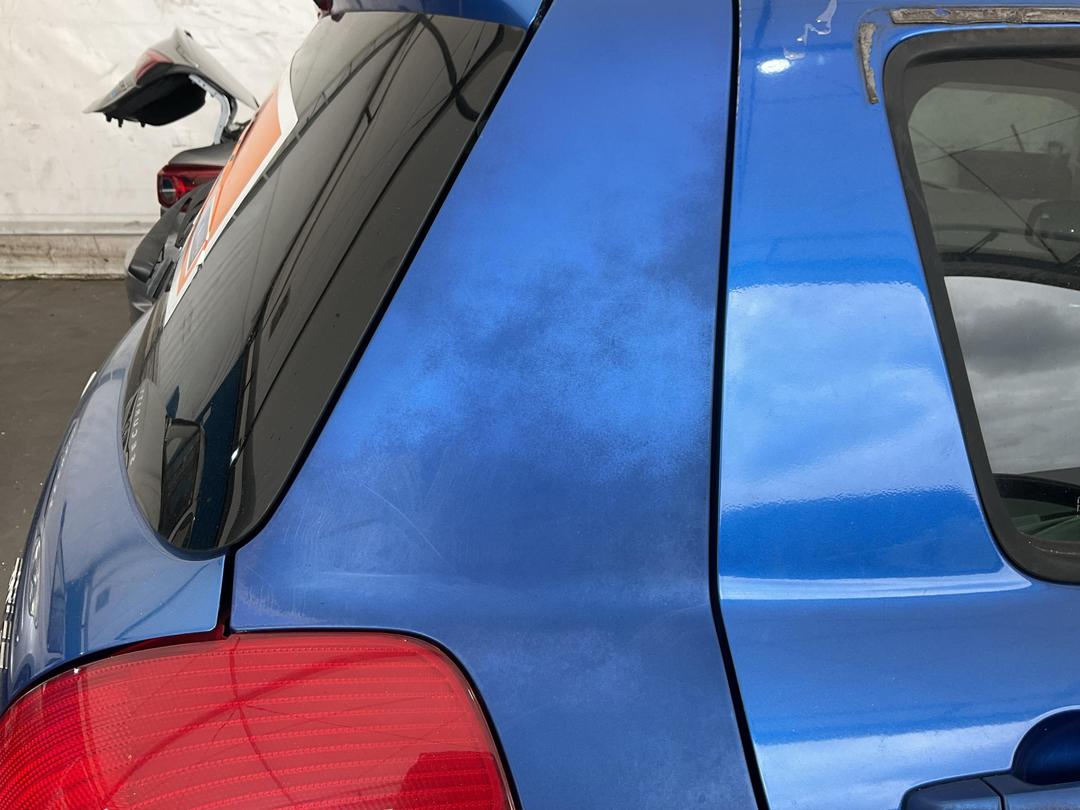 Photo '6' of Suzuki Swift