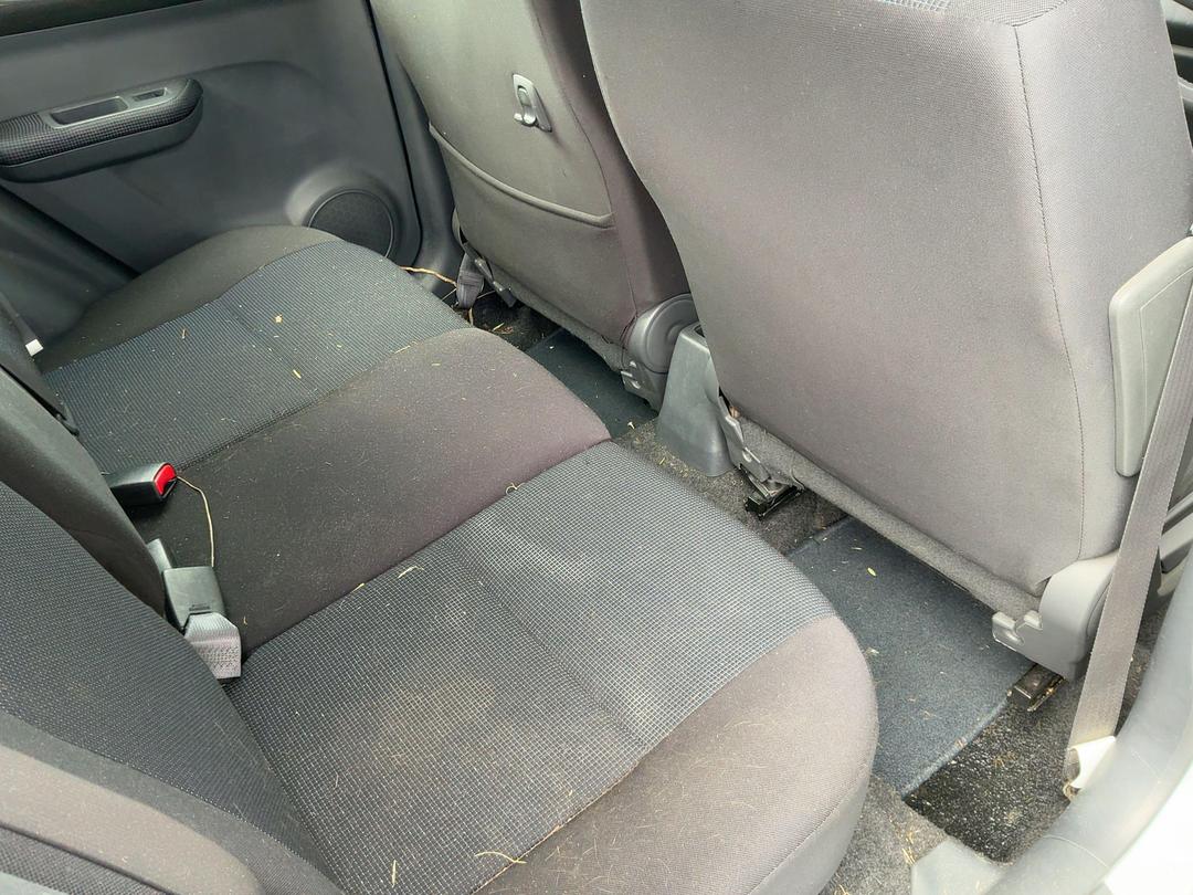 Photo '15' of Suzuki Swift Glxh2 LTD