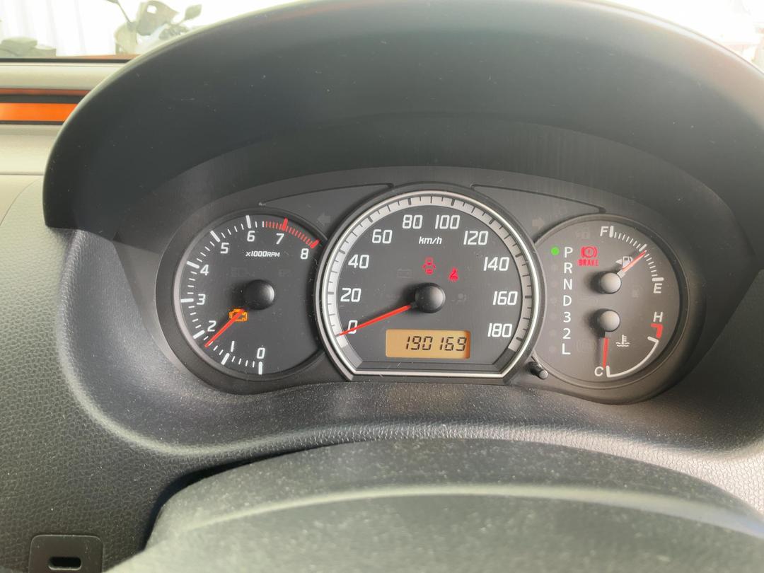 Photo '10' of Suzuki Swift